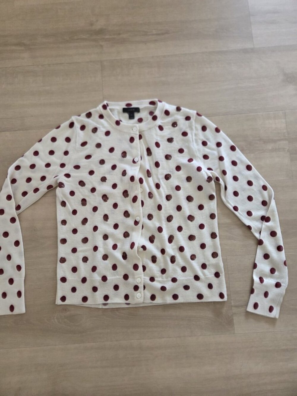 J. Crew Cardigan Women’s Size M  100%  Merino Wool Cream Polka Dot. Handwashed.